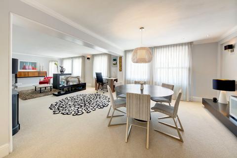 3 bedroom apartment for sale, Clarges Street, London, W1J