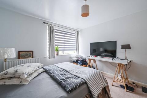 2 bedroom flat for sale, Fairlead House, Cassilis Road, Isle Of Dogs, London, E14