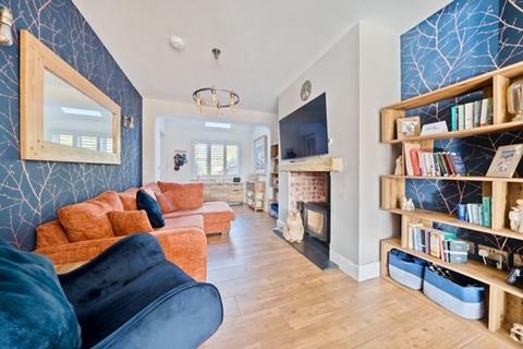 110 Topsham Road, Exeter, EX2 4RW