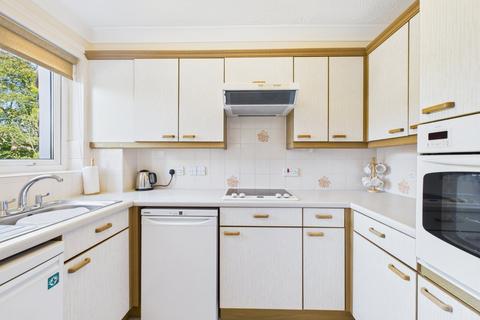 1 bedroom apartment for sale, Chesham Road, Amersham, Bucks, HP6