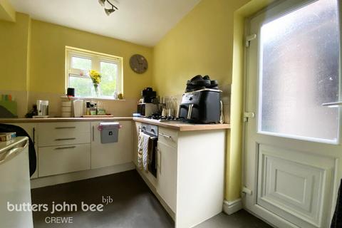 2 bedroom semi-detached house for sale, Ravenscroft Road, Crewe