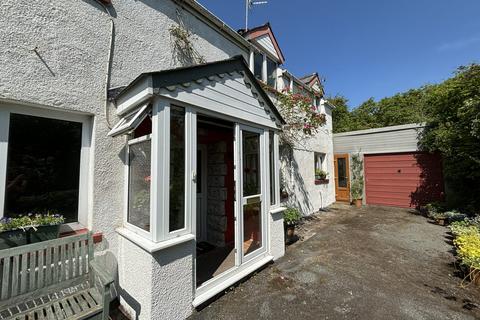 3 bedroom cottage for sale, Rectory Road, Llangwm