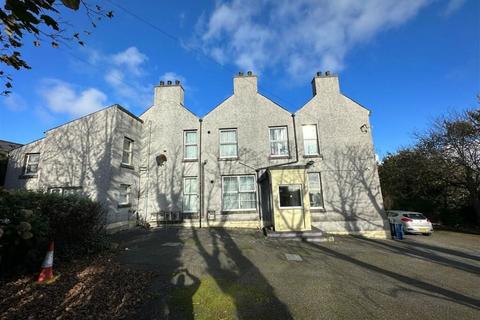 6 bedroom block of apartments for sale, Longford Road, Holyhead LL65