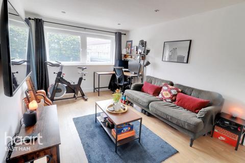 1 bedroom flat for sale, Brighton Road, London