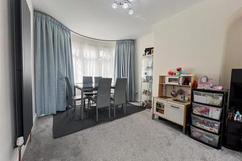 3 bedroom semi-detached house for sale, Solihull B90