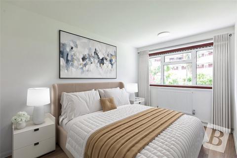 1 bedroom apartment for sale, Yew Tree Gardens, Romford, RM7