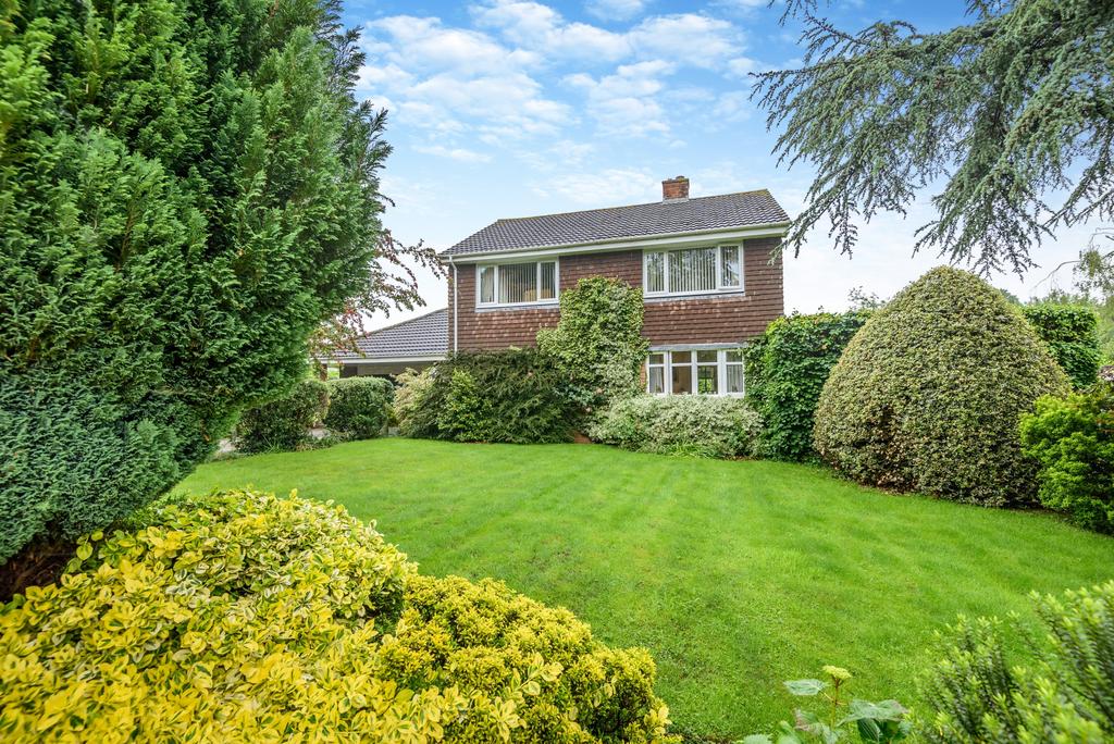Fair View, Chepstow 4 bed detached house for sale £450,000