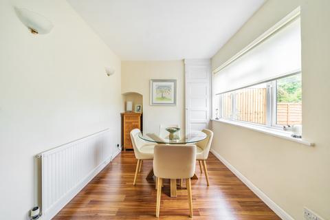 177 Pembury Avenue, Worcester Park, KT4 8BY