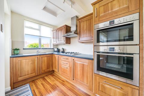 177 Pembury Avenue, Worcester Park, KT4 8BY