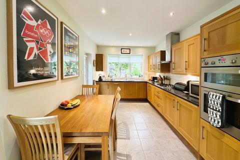 4 bedroom detached house for sale, Sussex Avenue, Manchester, Greater Manchester, M20