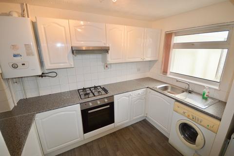 3 bedroom house to rent, Sandpiper Road, Thorpe Hesley, Rotherham, South Yorkshire, UK, S61