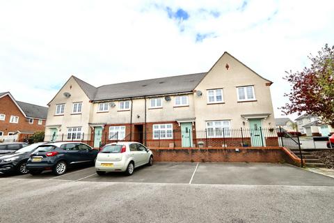 2 bedroom terraced house to rent, Manor View, Trelewis, CF46