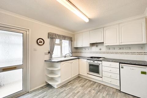 2 bedroom park home for sale, Kerries Walk, DN17