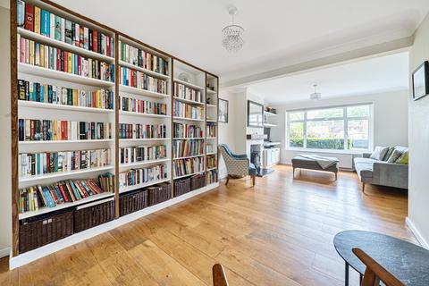65 Hazell Way, Stoke Poges, Slough, SL2 4DG