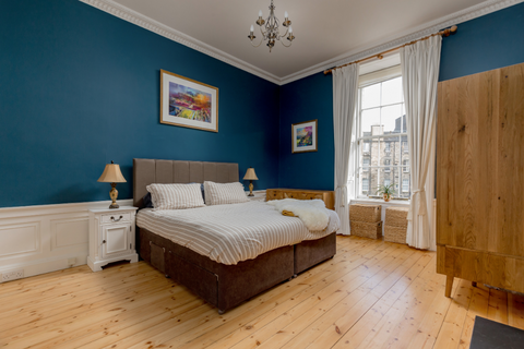 3 bedroom flat for sale, Union Street, Edinburgh EH1
