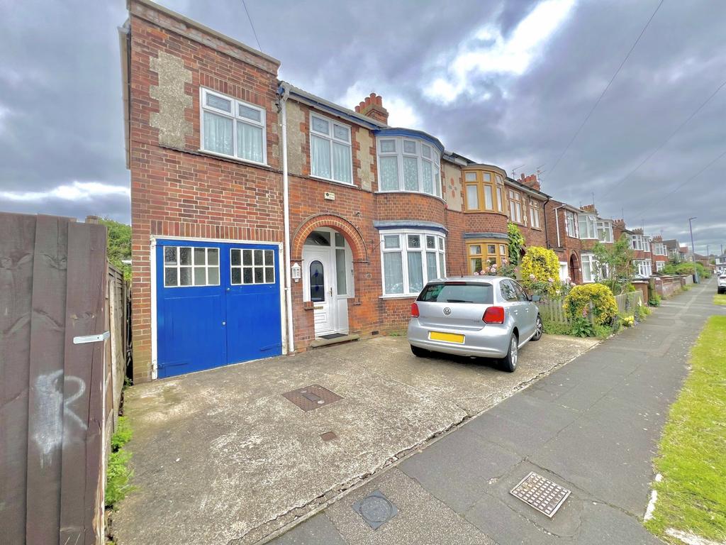 4 Bedroom Semi Detached for Sale