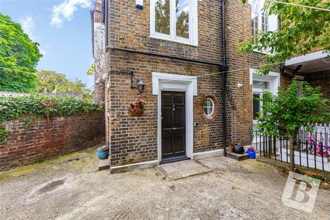 30b Clarence Place, Gravesend, DA12 1LB