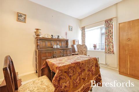 17 Bootham Road, Billericay, CM12 9NG