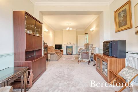 17 Bootham Road, Billericay, CM12 9NG