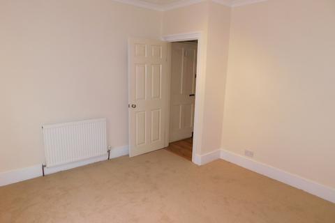 1 bedroom flat to rent, Longley Road, Rochester ME1