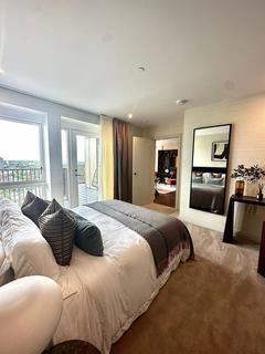 3 bedroom flat for sale, Queens Cross, Royal Docks, E16