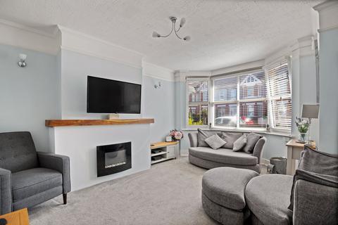17 Phillip Road, Folkestone, CT19 4PY