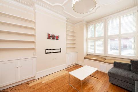2 bedroom ground floor maisonette to rent, Oaklands Road, London, NW2