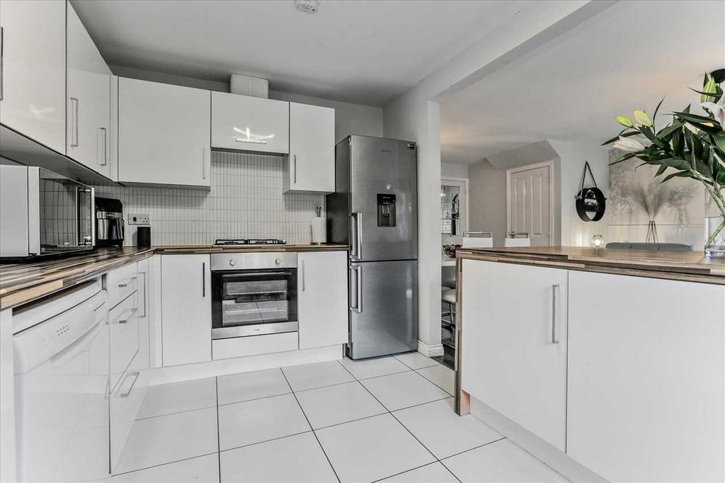 Breakfasting Kitchen