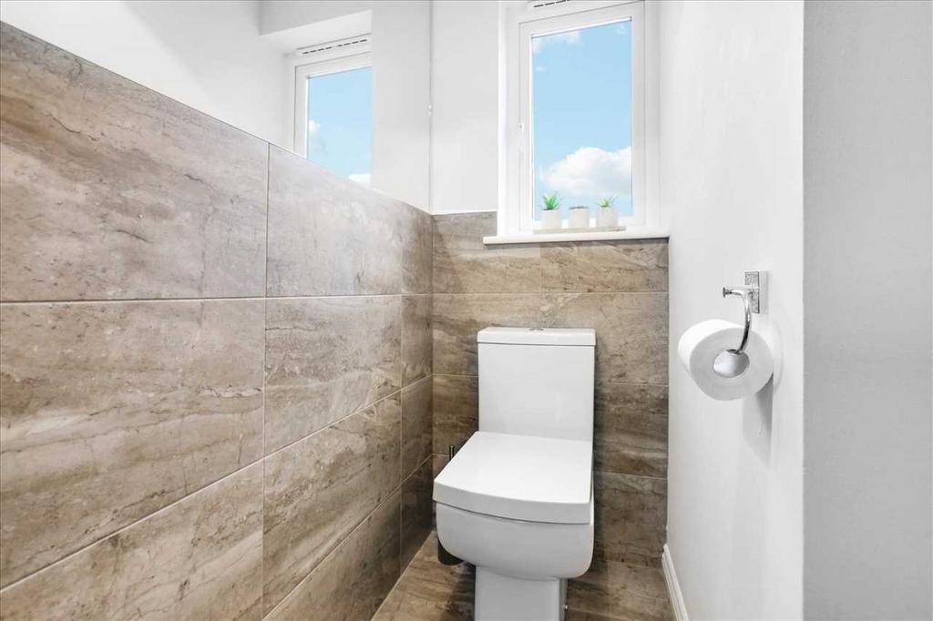 Lower Level WC