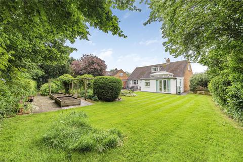 3 bedroom bungalow for sale, Ford Lane, Trottiscliffe, West Malling, Kent, ME19