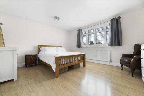 321 Southborough Lane, Bromley, BR2 8BG