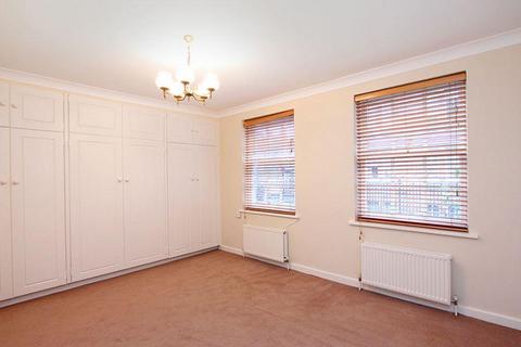 Studio to rent, Park Walk, Chelsea, London, SW10