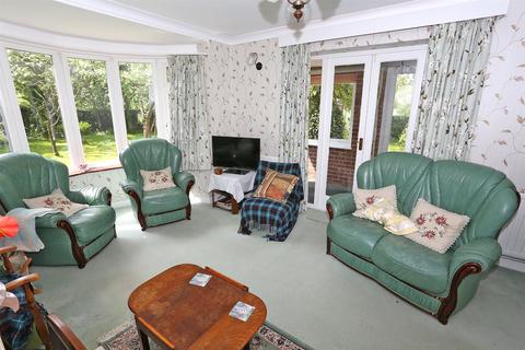 4 bedroom detached bungalow for sale, Chapel Road, Beighton, Norwich, NR13
