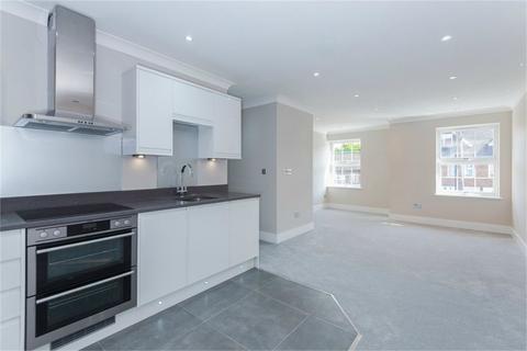 2 bedroom apartment for sale, The Broadway, Farnham Common SL2