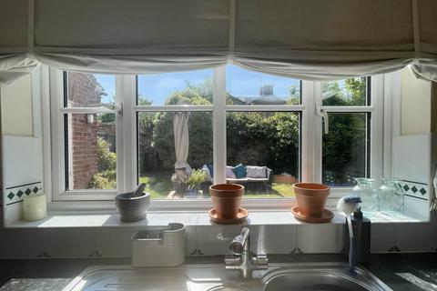9 Barton Green, Trull, Taunton, TA3 7NA
