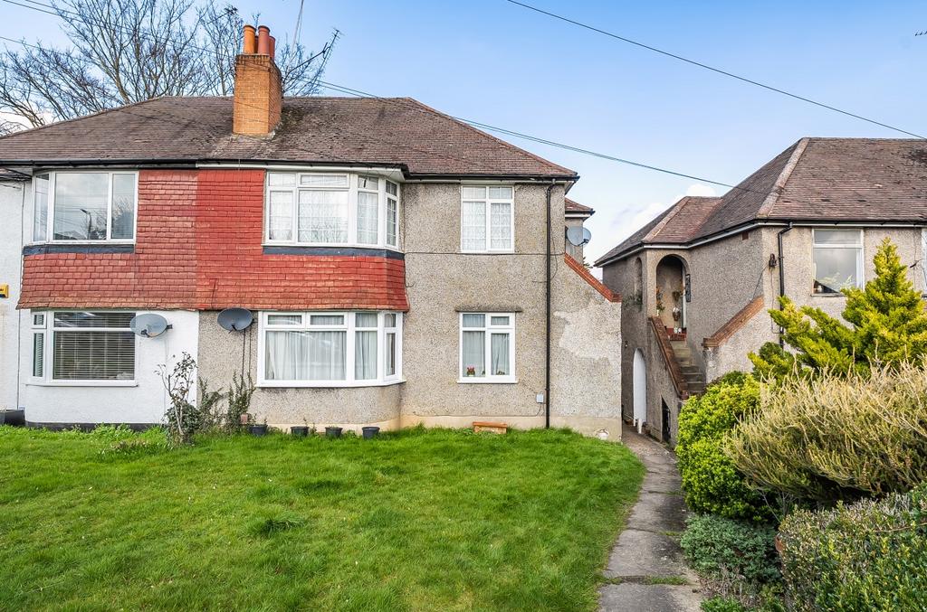 Cray Valley Road Orpington BR5 2 bed to rent £1,500 pcm (£