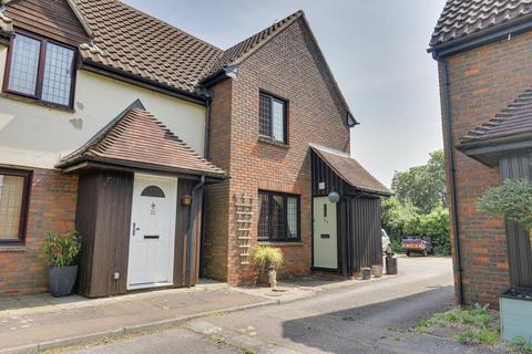 2 bedroom end of terrace house for sale, Lordswood View, Leaden Roding, Dunmow, CM6