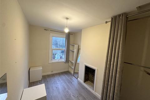 1 bedroom in a house share to rent, Leahurst Road, London, SE13