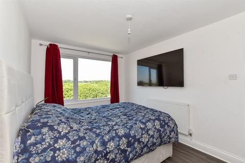 15 Pick Hill, Waltham Abbey, EN9 3LB