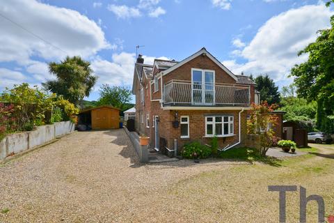 3 bedroom semi-detached house for sale, Nunnery Lane, Newport PO30