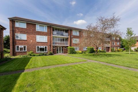 3 bedroom apartment for sale, Prince Andrew Close, Maidenhead SL6