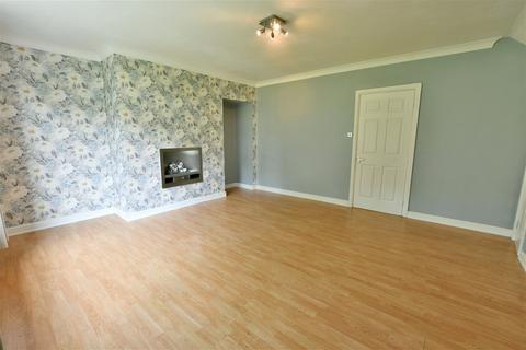 3 bedroom terraced house for sale, Broom Terrace, Whickham