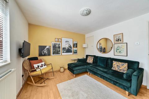 1 bedroom apartment for sale, Beswick Mews, Lymington Road, West Hampstead, London, NW6