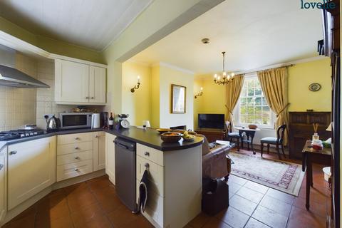 4 bedroom detached house for sale, Caistor Road, Market Rasen, LN8