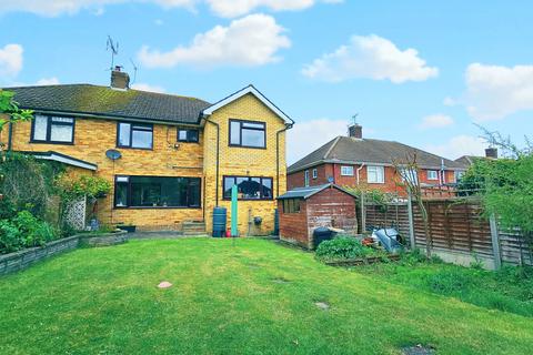 5 bedroom semi-detached house for sale, Hollywood Lane, Wainscott ME3