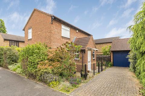 3 bedroom detached house for sale, Chestnut End, Bicester, OX26