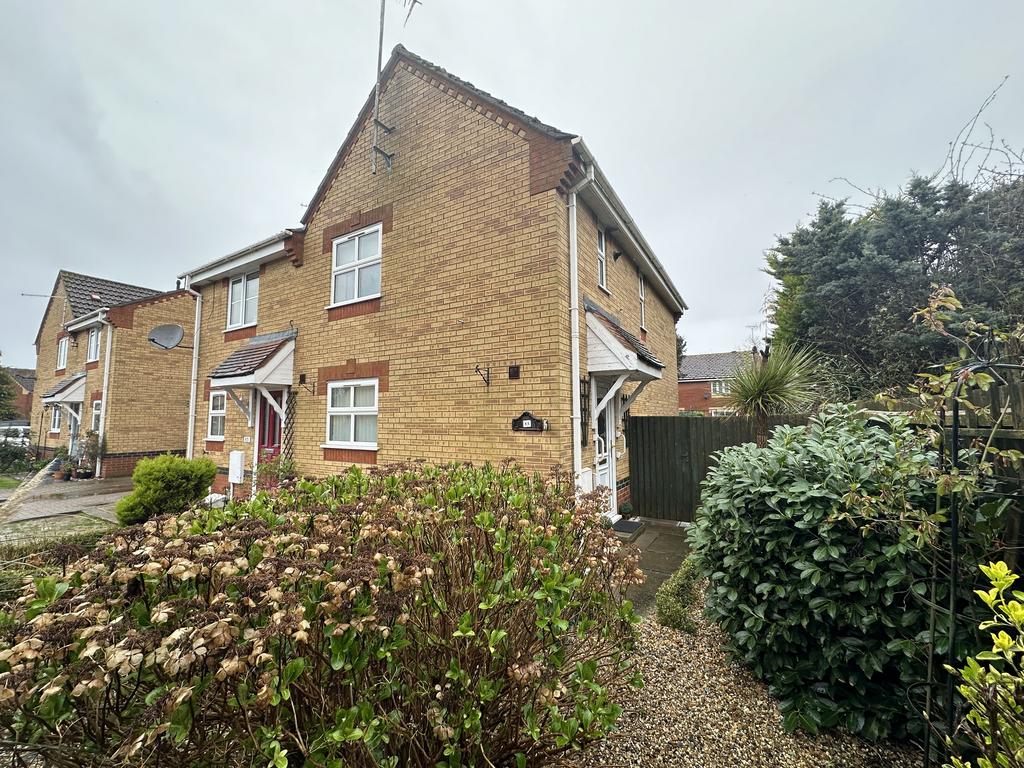 Lumley Close, Ely, Cambridgeshire 3 bed end of terrace house for sale