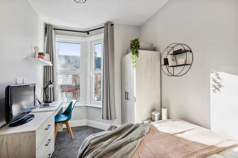 undefined, Princes Street, SS1