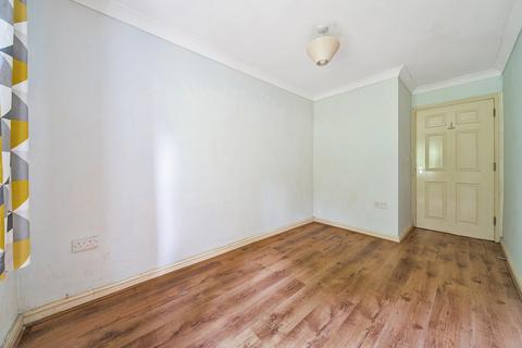 2 bedroom apartment for sale, Grange Close, Winchester, Hampshire, SO23