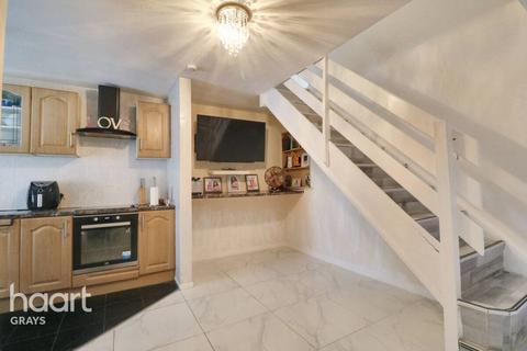 2 Erith Court, Purfleet-on-thames, RM19 1GH